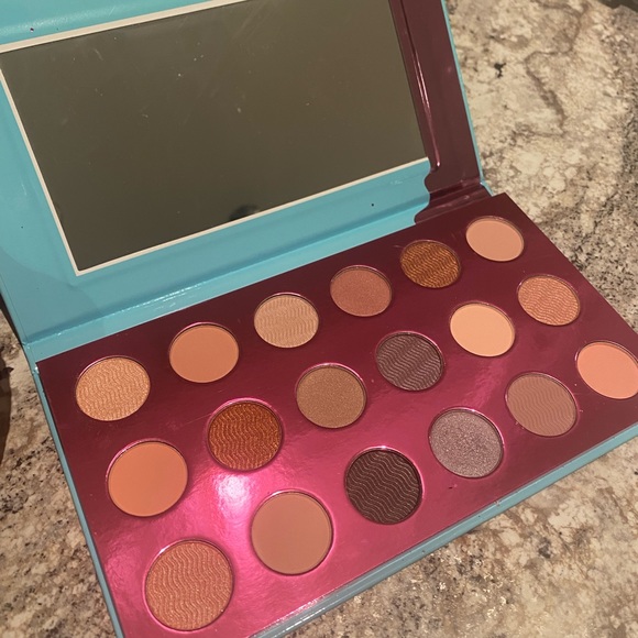 Sugar Rush eyeshadow palette - Picture 6 of 6